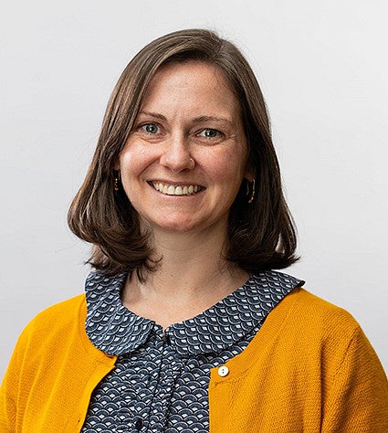 head shot image of Liz Budd, PhD