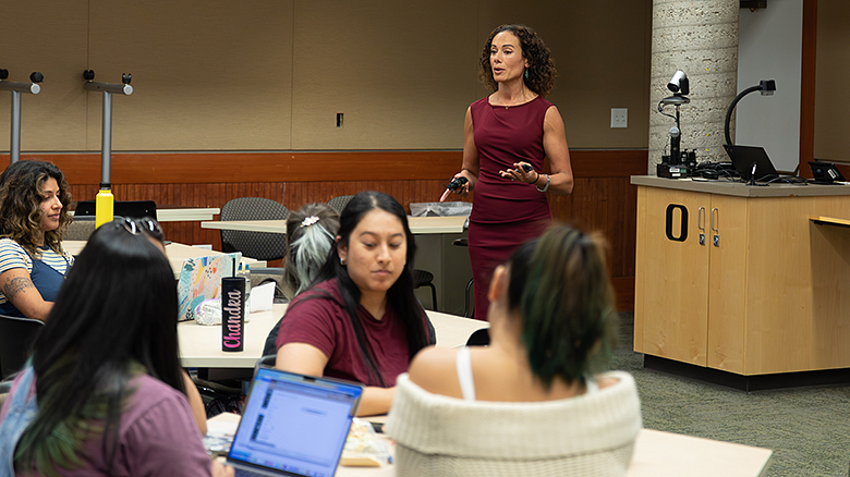 image of professor Rhonda Nese teaching a SPED class