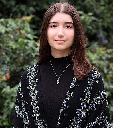 Hana Dussan