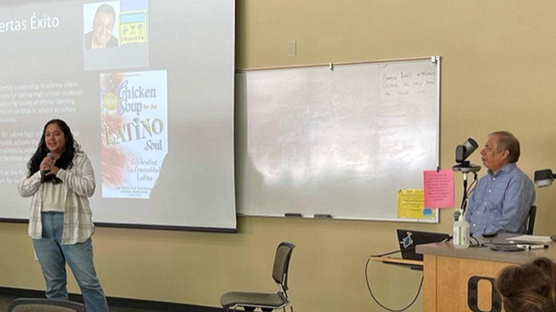 Janice Gonzalez-Valera and Jim Garcia in UOTeach classroom
