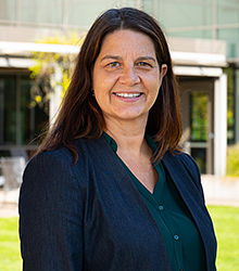 headshot of Joanna Goode